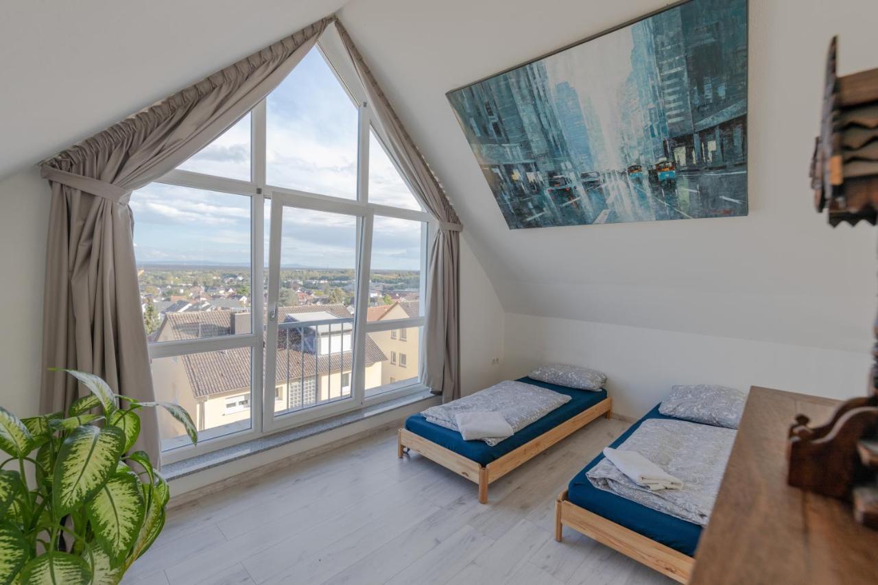 The Beverly Hills Of Frankfurt In Hofheim Penthouse Or Garden Exterior photo
